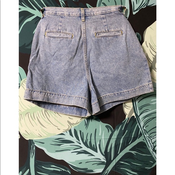 BDG • High-waist Denim Shorts - Picture 2 of 4
